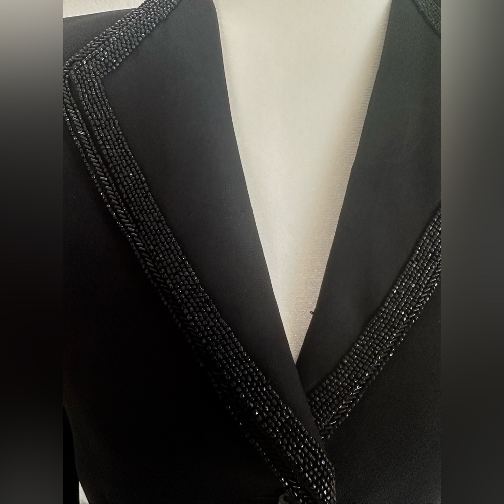Elegant Kasper Black Women's Blazer with Beaded Trim Suit Set - Picture 7 of 8